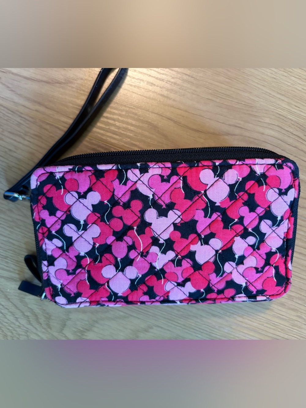 Vera Bradley Disney RFID wallet - Picture 5 of 5